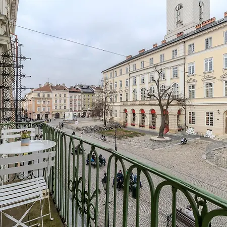 Rynok Square With Balcony